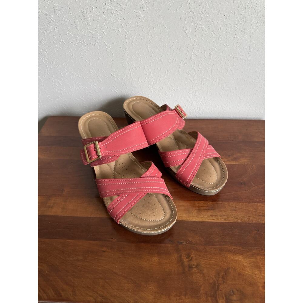 Patrizia Muted Red Shara Strappy Wedge Sandal Womens 10 Summer Beach Vacation